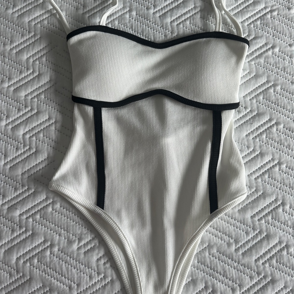 Boutique 9 White Bodysuit with Black Accents